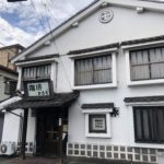 蔵造りと民芸家具。トリップ感満載で優雅なモーニングを。【珈琲まるも】